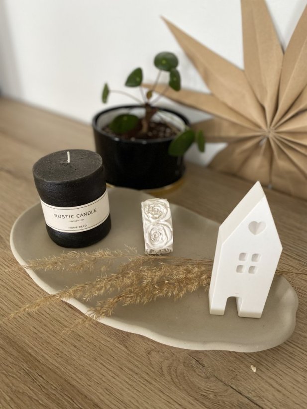 Nepravidelný oválný tác Maxi