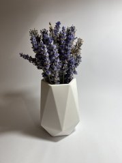 Váza geometrického designu