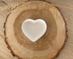 Mistička ve tvaru srdíčka