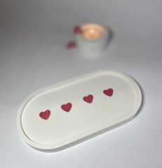 Oválný podtácek se srdíčky